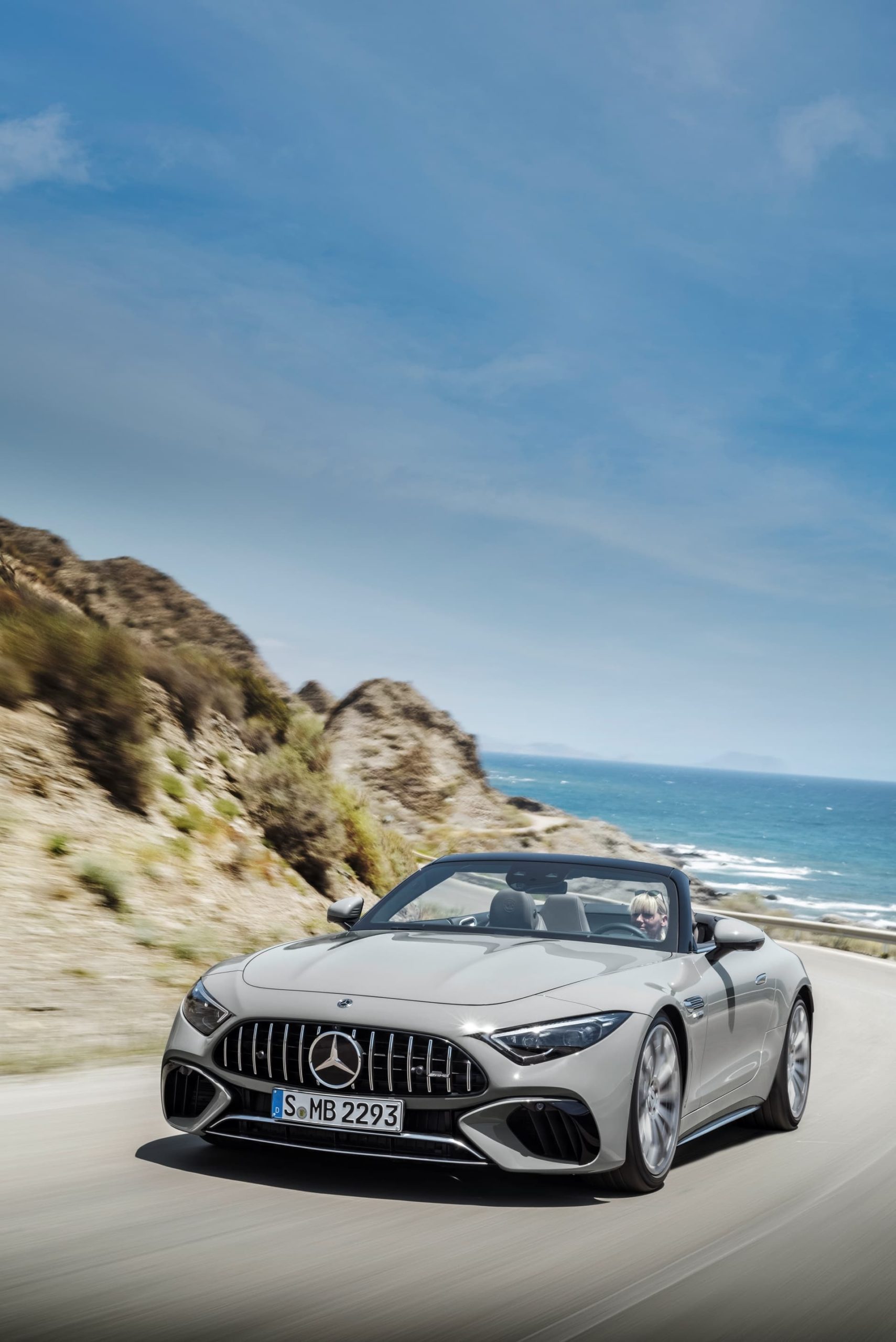 Mercedes Amg Sl 55 4matic+ Outdoor 2021 Mercedes Amg Sl 55 4matic+ Outdoor 2021