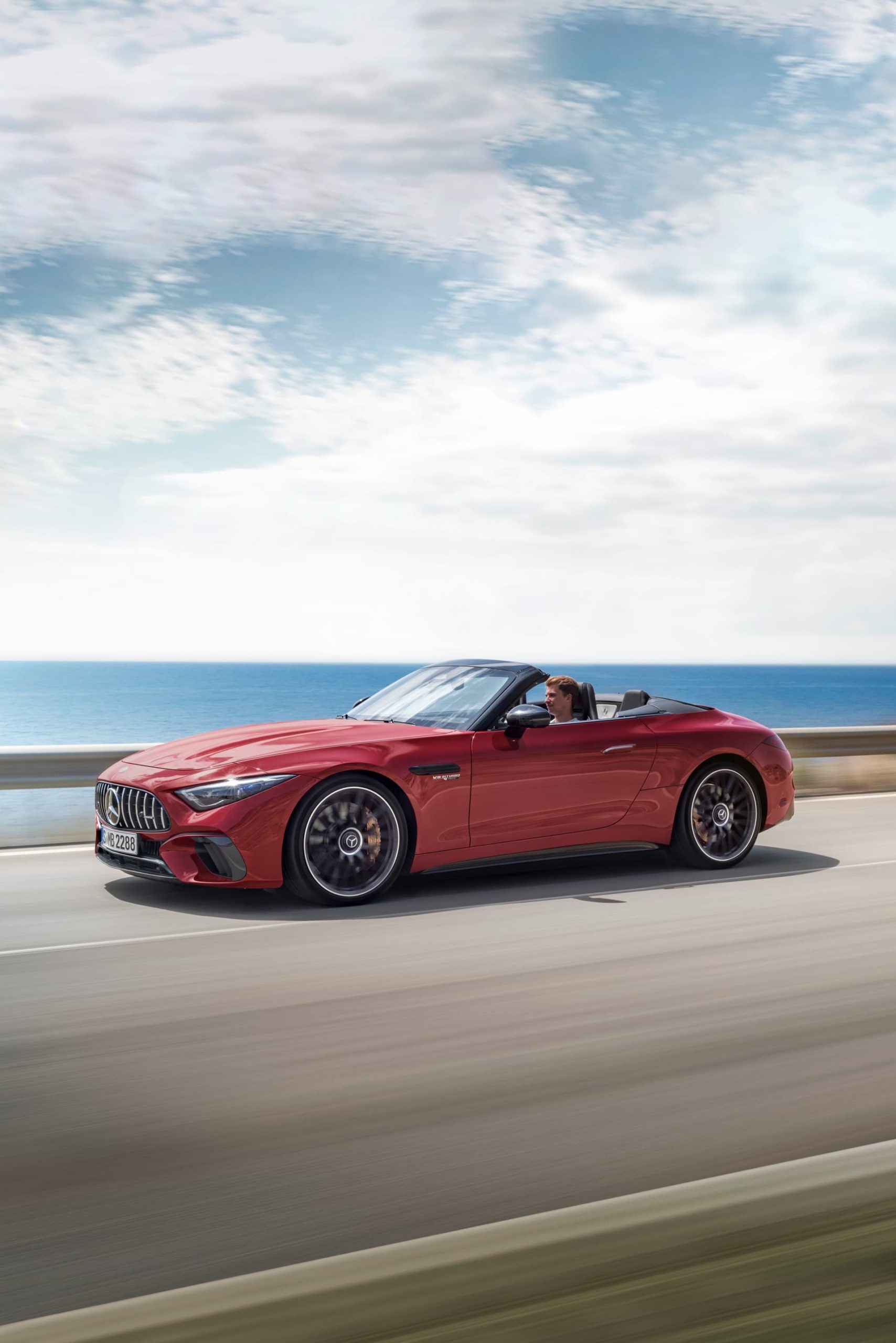 Mercedes Amg Sl 63 4matic+ Outdoor 2021 Mercedes Amg Sl 63 4matic+ Outdoor 2021