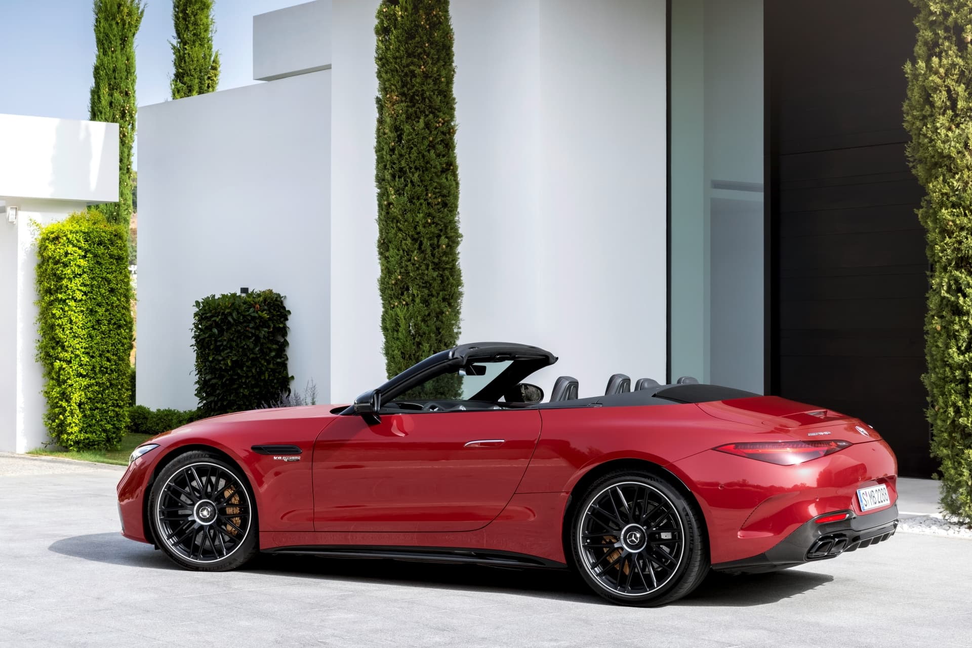Mercedes Amg Sl 63 4matic+ Outdoor 2021 Mercedes Amg Sl 63 4matic+ Outdoor 2021