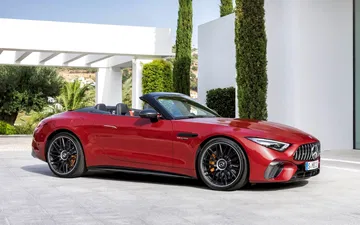 Mercedes Amg Sl 63 4matic+ Outdoor 2021 Mercedes Amg Sl 63 4matic+ Outdoor 2021