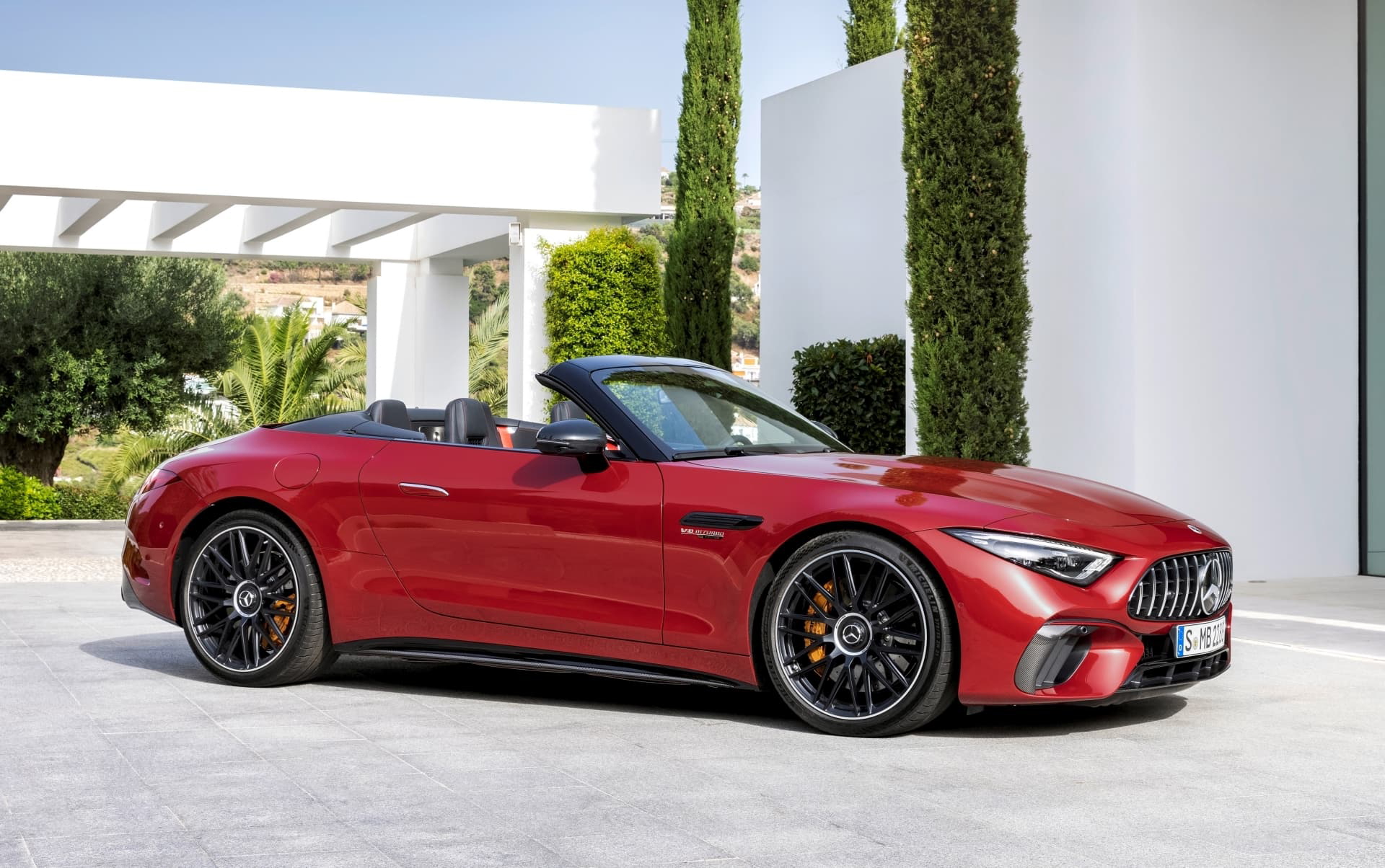 Mercedes Amg Sl 63 4matic+ Outdoor 2021 Mercedes Amg Sl 63 4matic+ Outdoor 2021