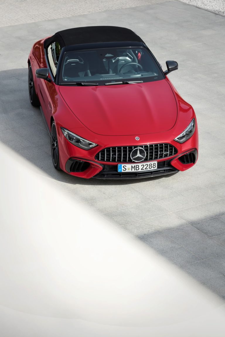 mercedes-amg-sl-2022-1021-70-617aca2c7aa19-768x1152.jpg