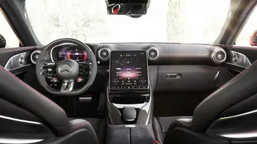 Mercedes Amg Sl 63 4matic+ Outdoor 2021 Mercedes Amg Sl 63 4matic+ Outdoor 2021