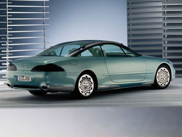 Mercedes F 200 Concept 11
