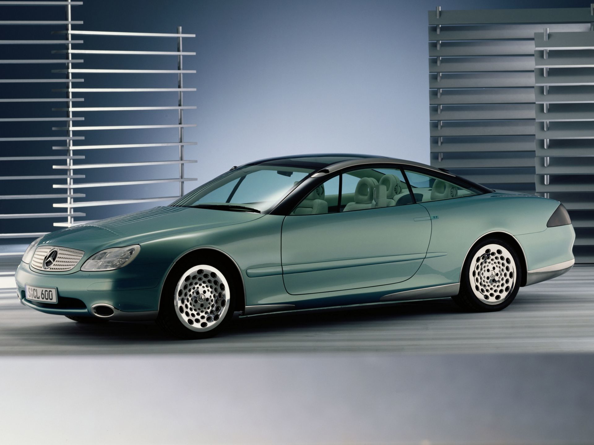 Mercedes F 200 Concept 8