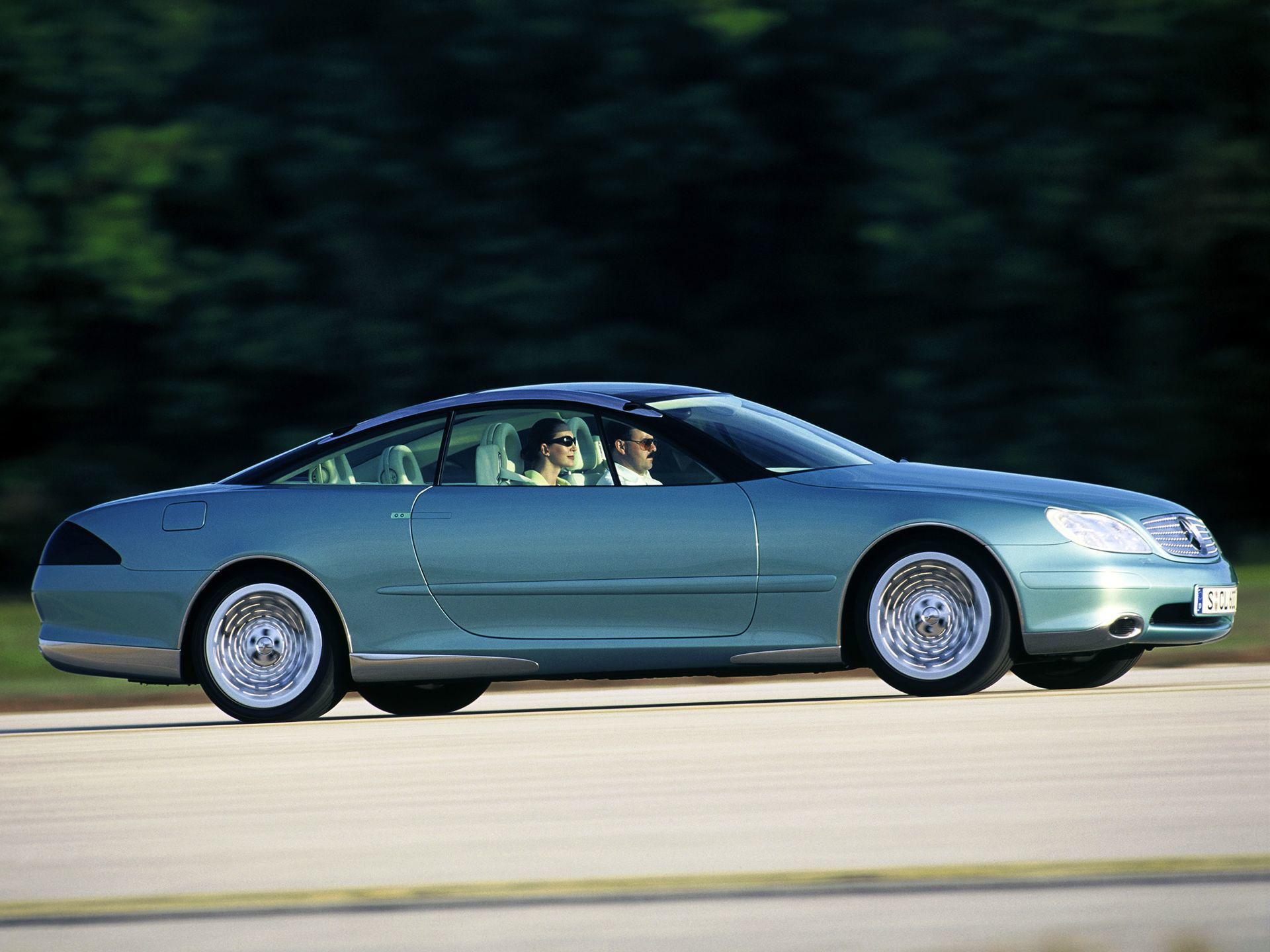 Mercedes F 200 Concept 9