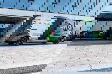 Der Neue Mercedes Benz Sustaineer The New Mercedes Benz Sustaineer
