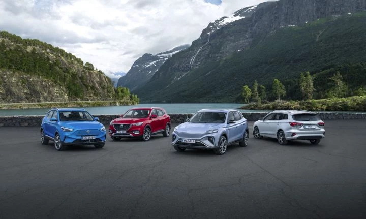 Mg Range Photography With Zs Ev Mce, Mg5, Marvel R, Ehs Phev