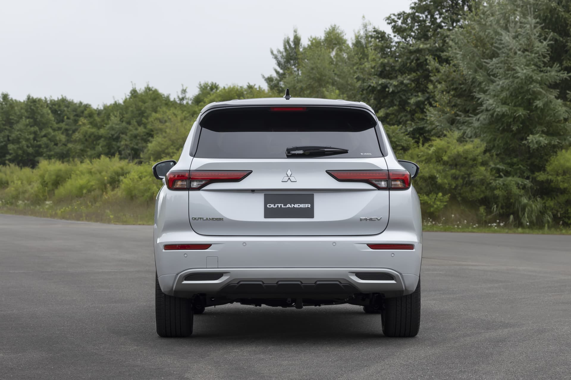 Mitsubishi Outlander Phev 2022 Fotos 05 Exterior