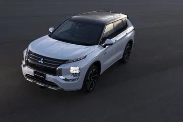 Mitsubishi Outlander Phev 2022 Fotos 07 Exterior