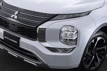 Mitsubishi Outlander Phev 2022 Fotos 15 Exterior Opticad Delanteras