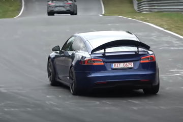 Tesla Model S Plaid Nurburgring Aerofreno 05