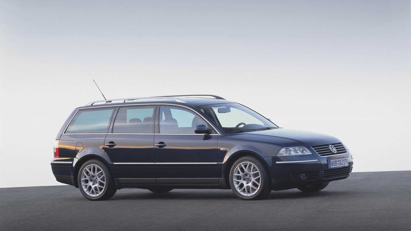 Volkswagen Passat Motor W8 2001 1021 016