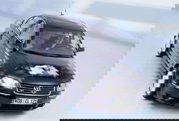 Volkswagen Passat Motor W8 2001 1021 035