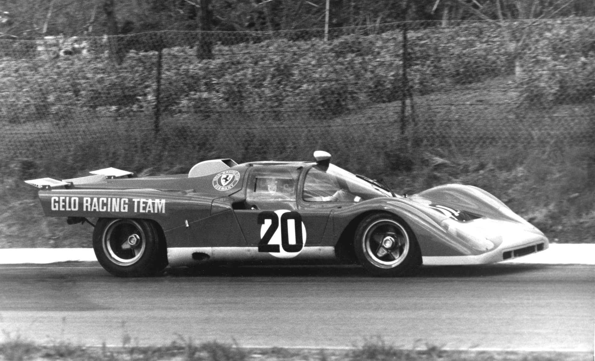 Ferrari 512 M 2021 01