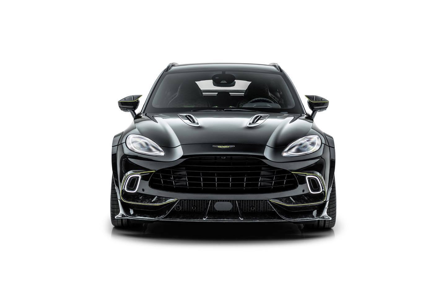 Mansory Aston Martin Dbx 2