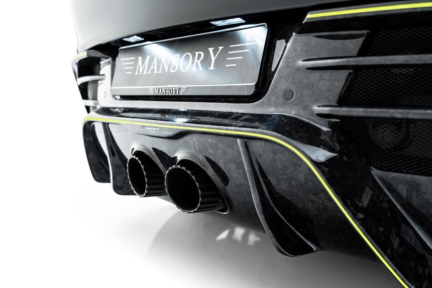 Mansory Aston Martin Dbx 9