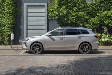 Mg5 Electric 2022 15