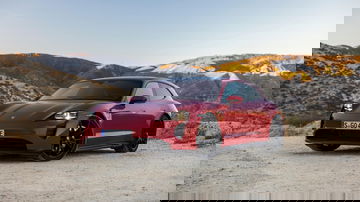 Porsche Taycan Sport Turismo 2022 06