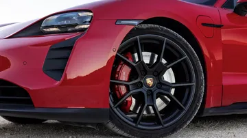 Porsche Taycan Sport Turismo 2022 12