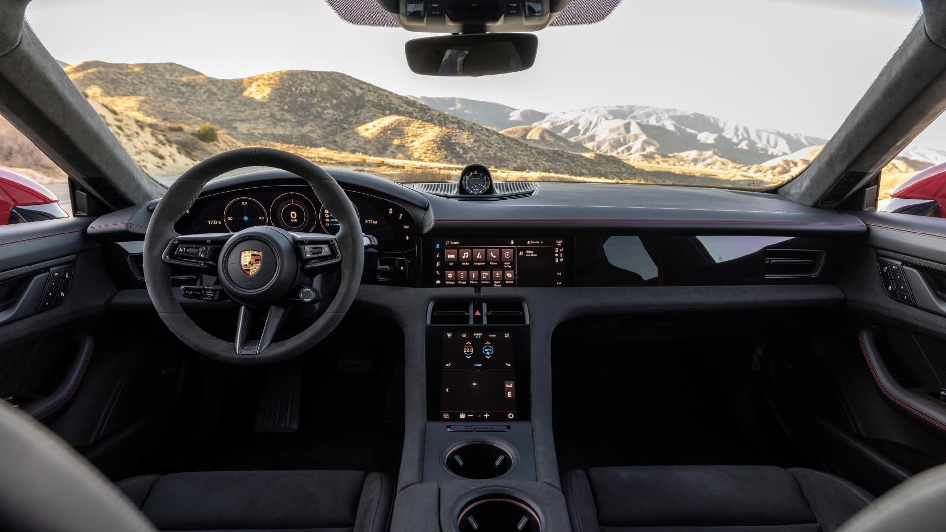 Porsche Taycan Sport Turismo 2022 14