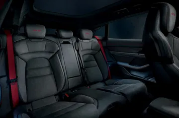 Porsche Taycan Sport Turismo 2022 19