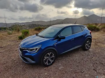 Renault Captur E Tech 2021 24