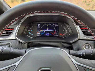 Renault Captur E Tech 2021 33
