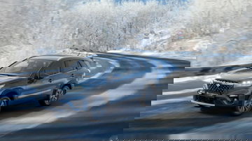Suzuki S Cross 2022 06