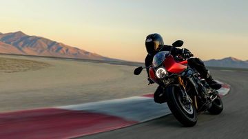 2022 Triumph Speed Triple Rr 3
