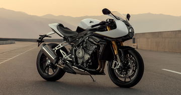 2022 Triumph Speed Triple Rr 4