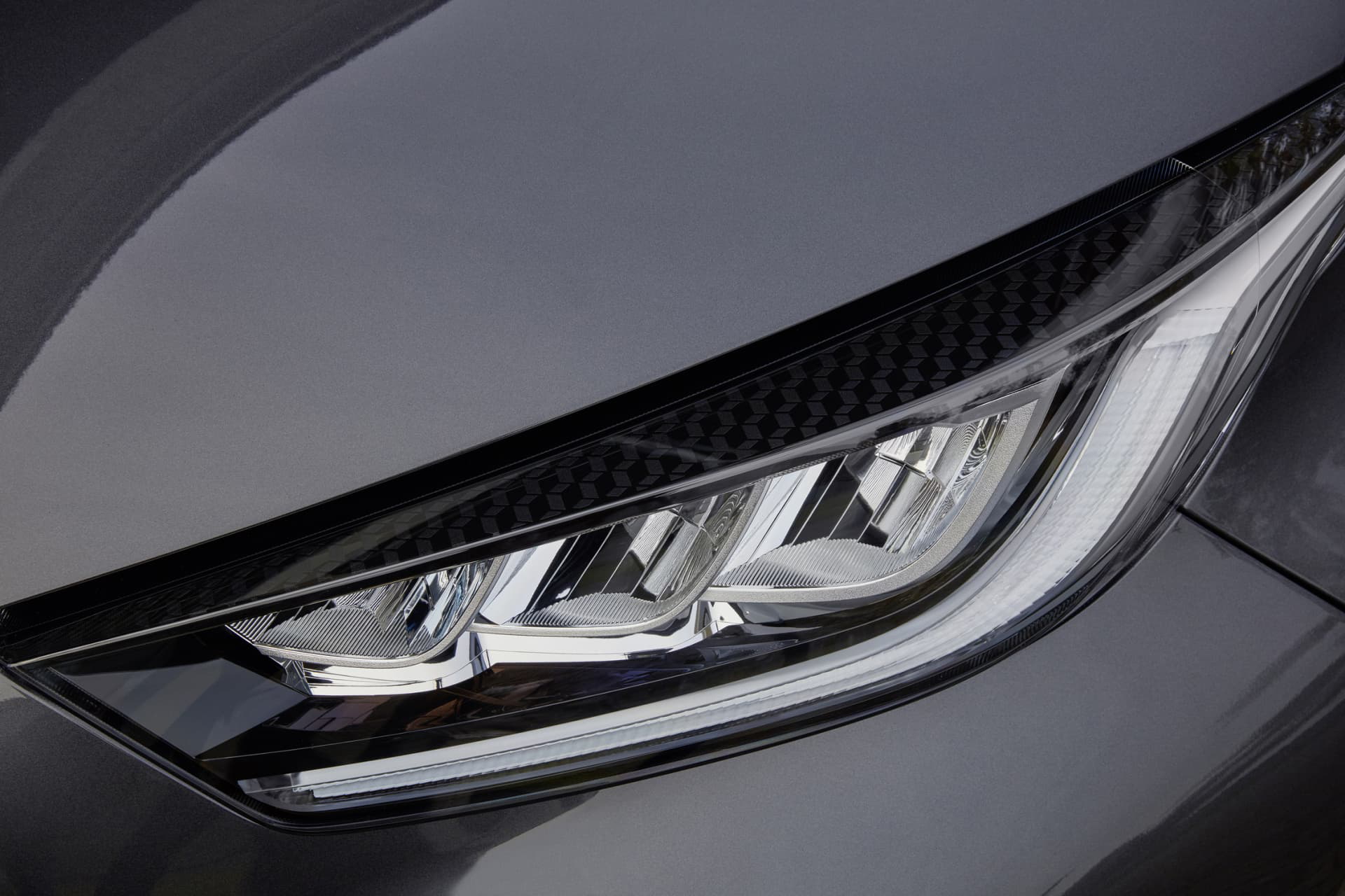Mazda 2 Hybrid 2022 07 Exterior Faros