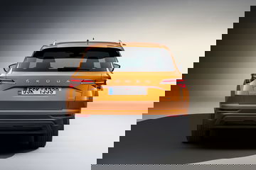 Skoda Karoq 2022 05 Exterior Trasera Naranja