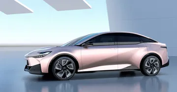 Toyota Bz Sedan