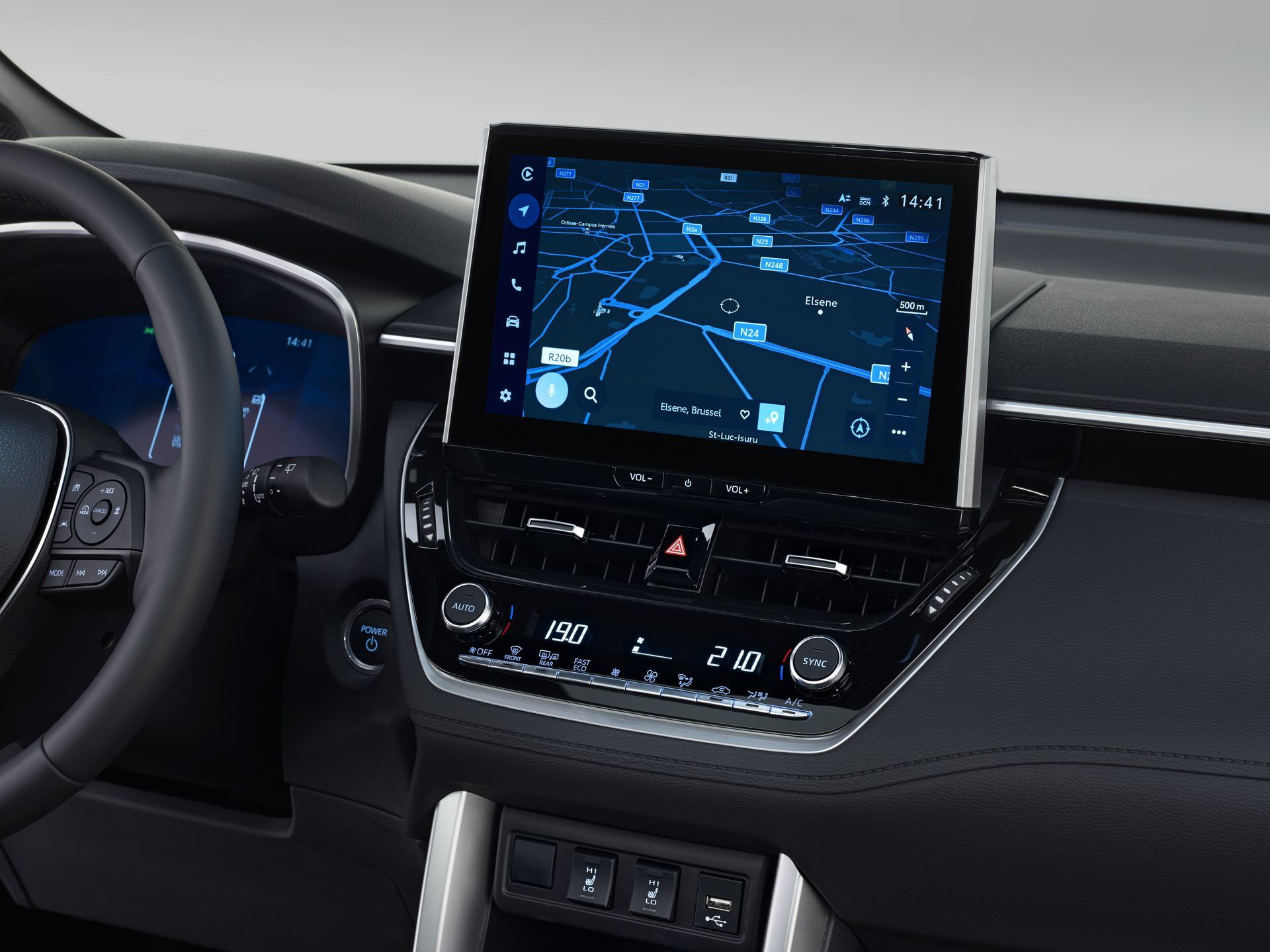 Toyota Corolla Cross 2022 2 Interior