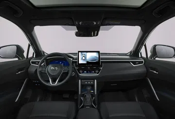 Toyota Corolla Cross 2022 6 Interior