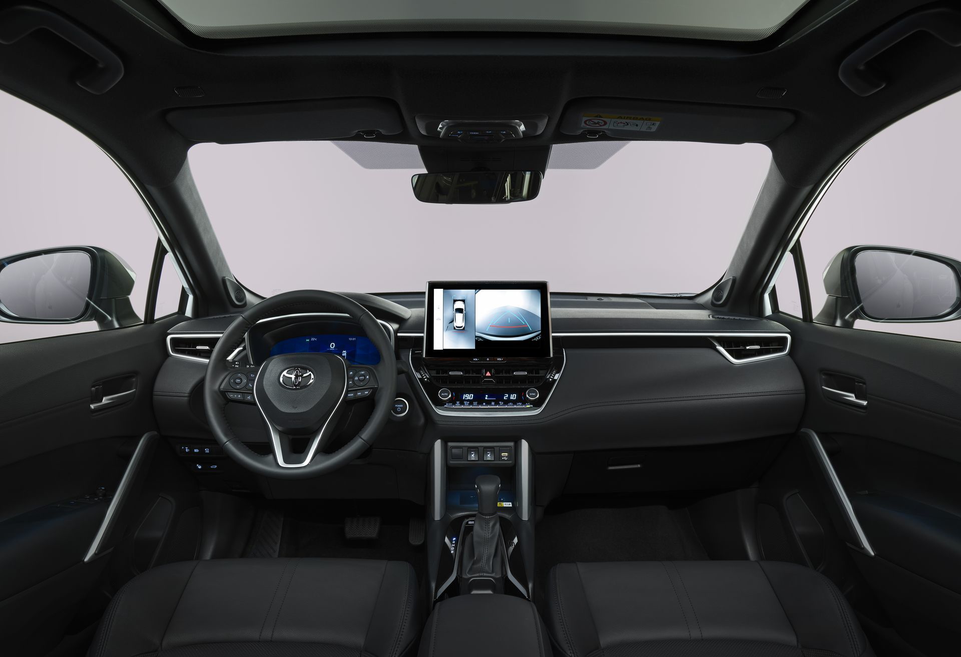 Toyota Corolla Cross 2022 6 Interior