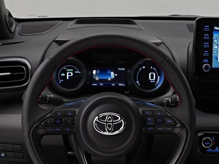 Toyota Yaris Gr Sport 2022 6 Interior