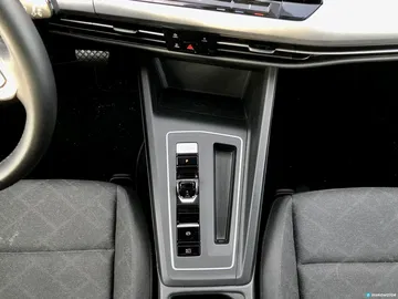 Vw Golf Mk8 Interior 011