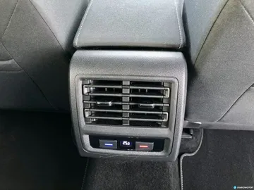 Vw Golf Mk8 Interior 02