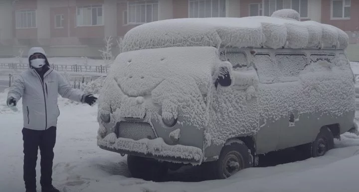 Yakutsk Ciudad Mas Fria Mundo Coches Congelacion Contaminacion 2