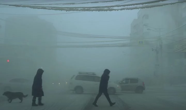 Yakutsk Ciudad Mas Fria Mundo Coches Congelacion Contaminacion 4