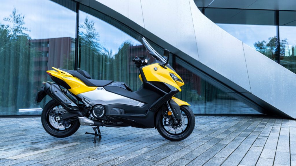 Yamaha T-Max 560 2022: más deportiva que nunca | Diariomotor