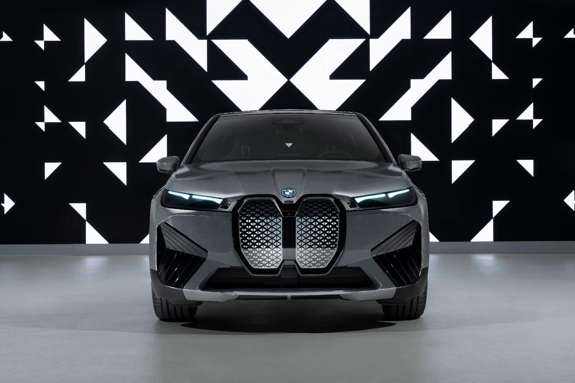 Bmw Ix Flow 08