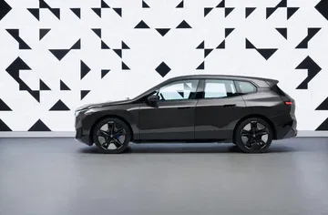 Bmw Ix Flow 13