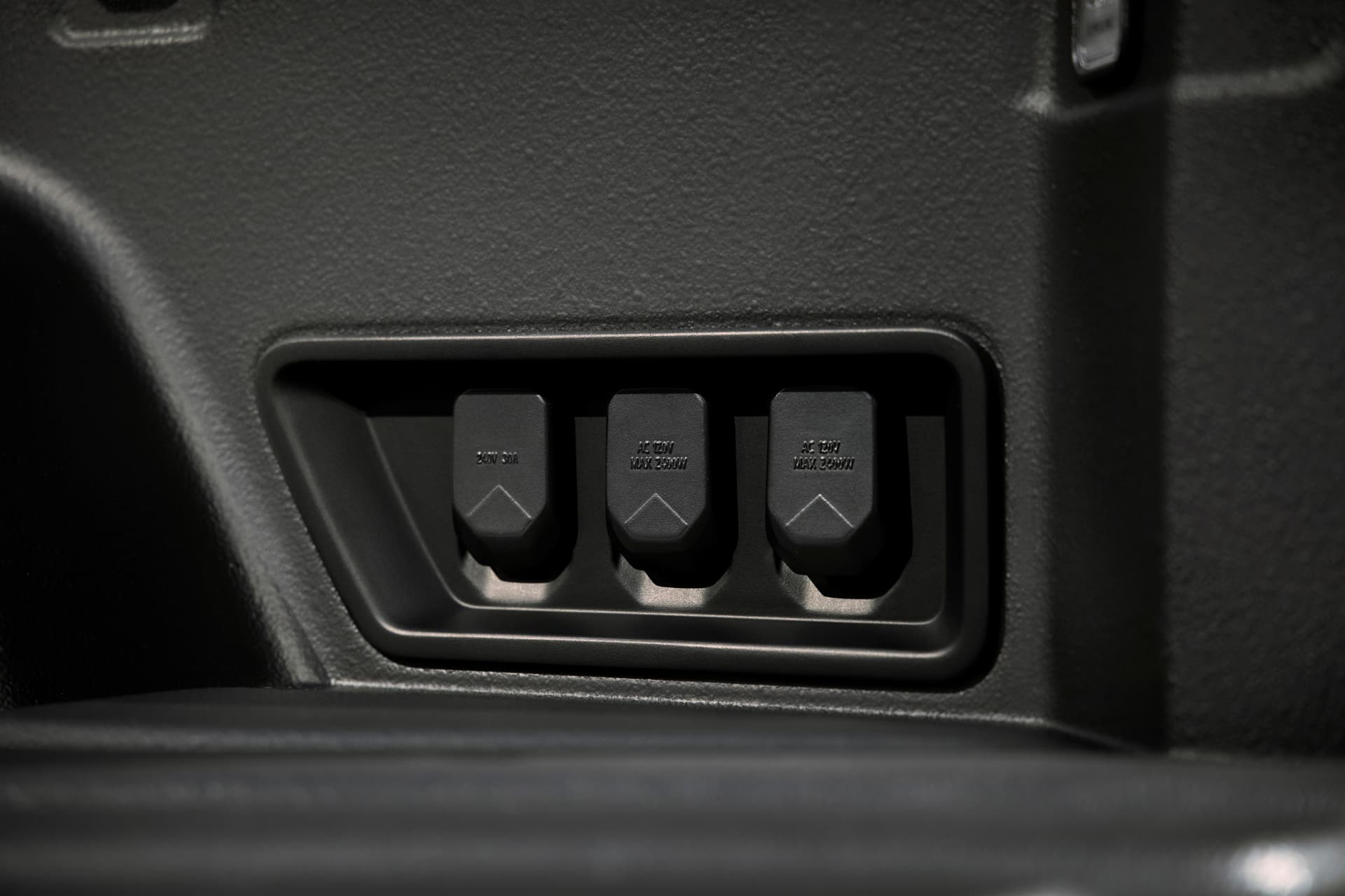 2024 Silverado Ev Rst