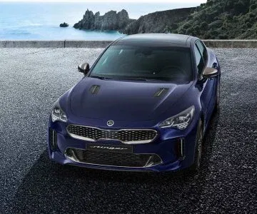 Kia Stinger  01
