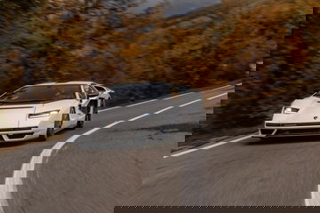 Lamborghini Countach 2022 03
