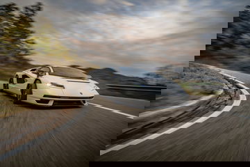 Lamborghini Countach 2022 04