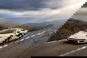 Lamborghini Countach 2022 05